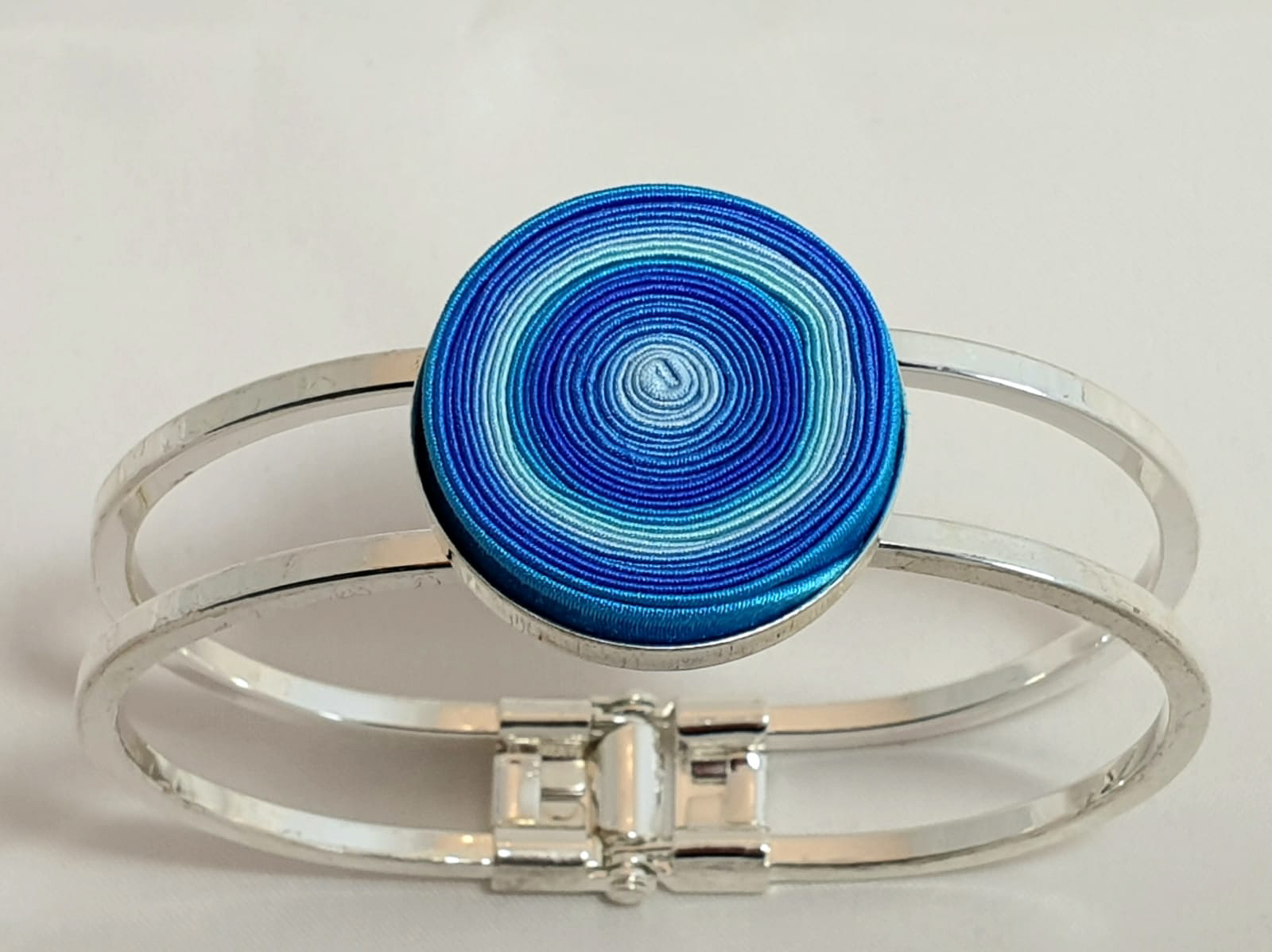 KKPLZZ 5 Bracciali Regolabili Girasole Della Pace – Fatti A Mano Con Corda Cerata, Simbolo Di Solidarietà